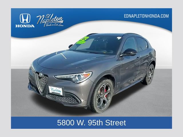 Used 2023 Alfa Romeo Stelvio Veloce image 1