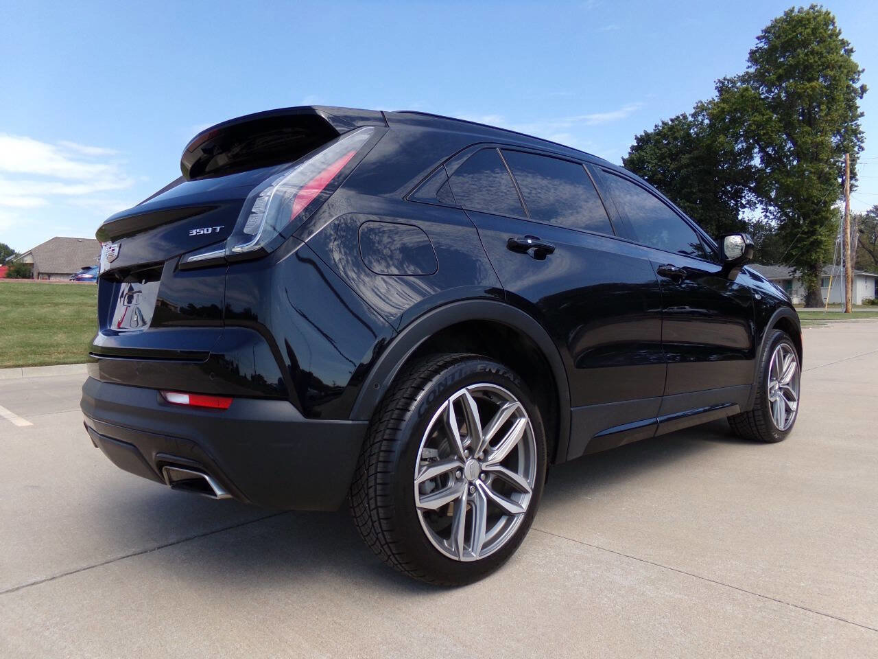 Used 2022 Cadillac XT4 Sport AWD/4WD image 43