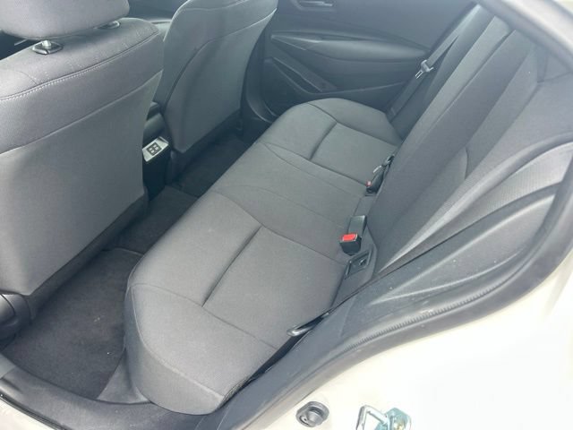 Used 2025 Toyota Corolla LE FWD image 30