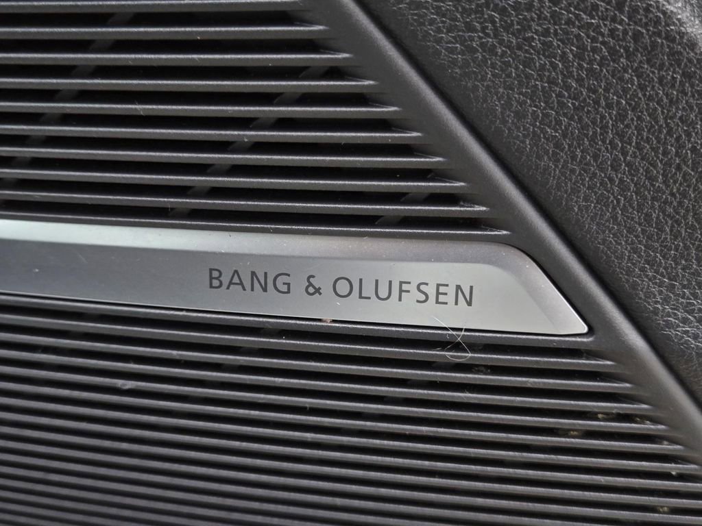 Used 2023 Audi Q7 3.0T Premium Plus image 9