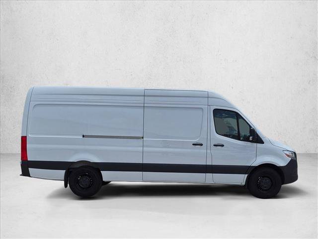 Used 2026 Mercedes-Benz Sprinter 2500 image 4