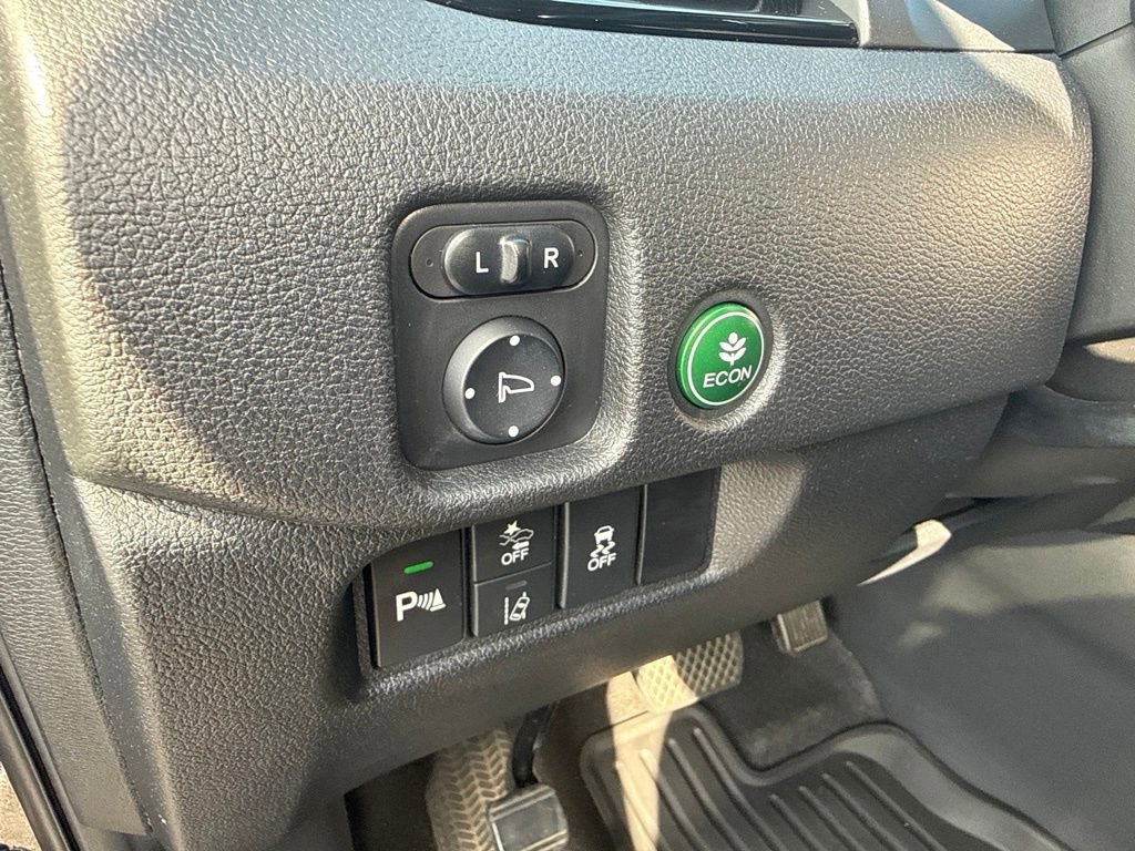 Used 2019 Honda Pilot Touring image 18
