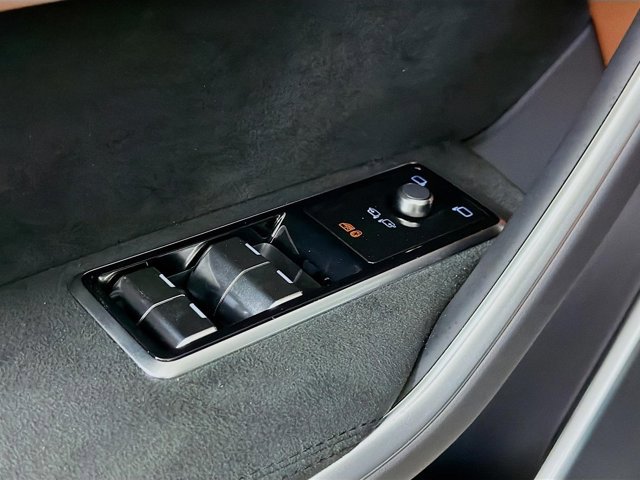 New 2026 Jaguar F-PACE SVR AWD/4WD image 20
