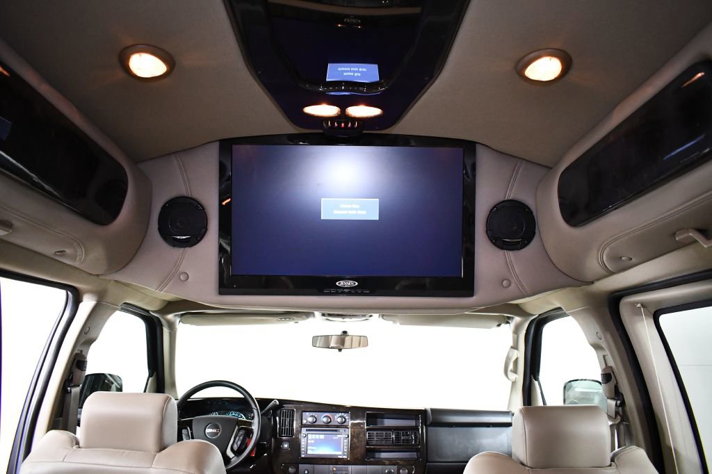 Used 2013 GMC Savana 1500 AWD image 50