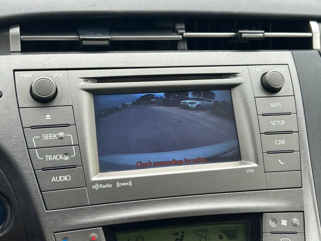 Used 2014 Toyota Prius Plug-In Hybrid FWD image 26