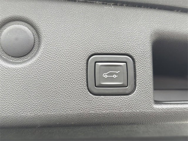 Used 2021 Chevrolet Equinox LT image 19