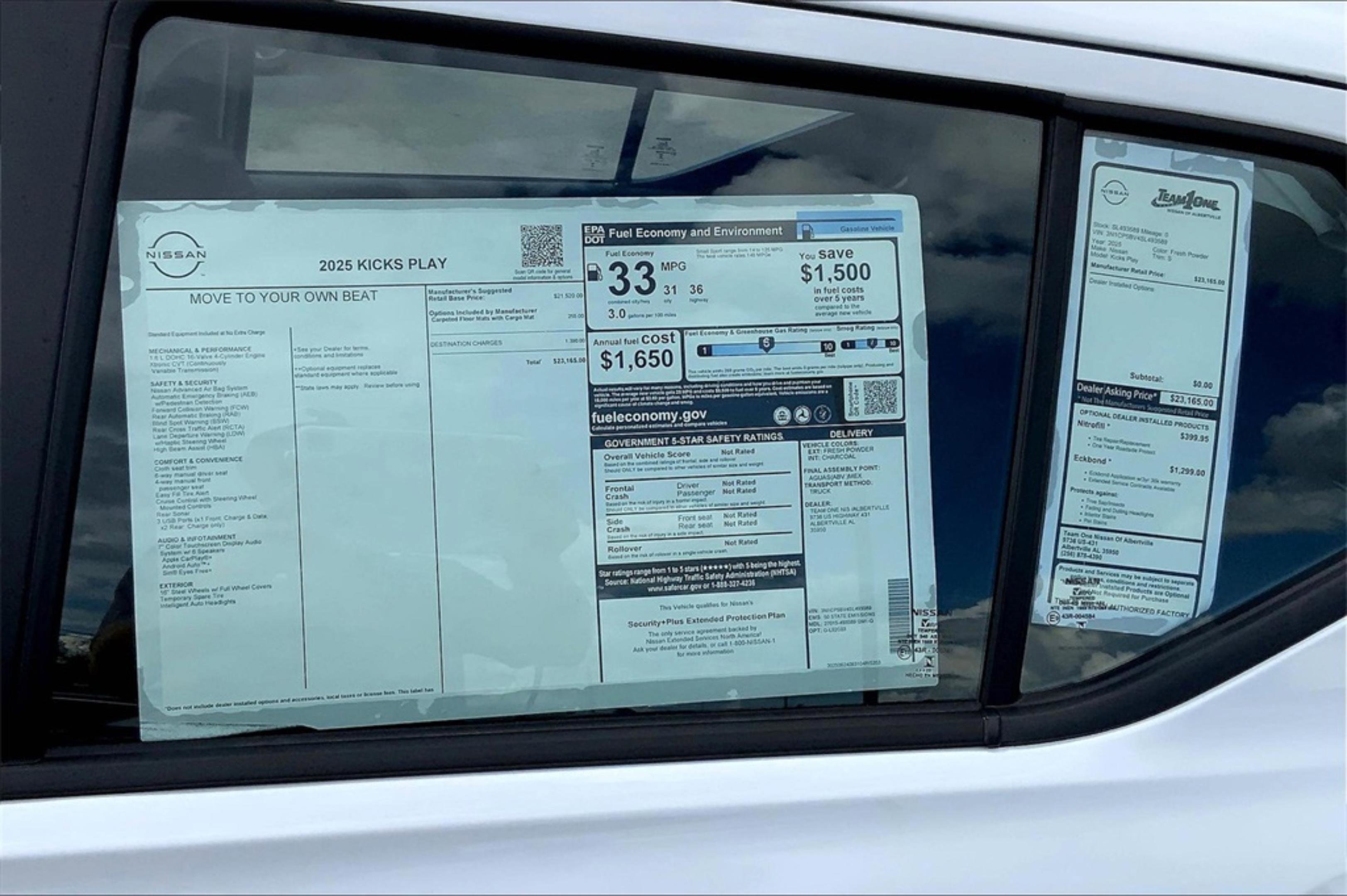 New 2025 Nissan Kicks Play S image 14