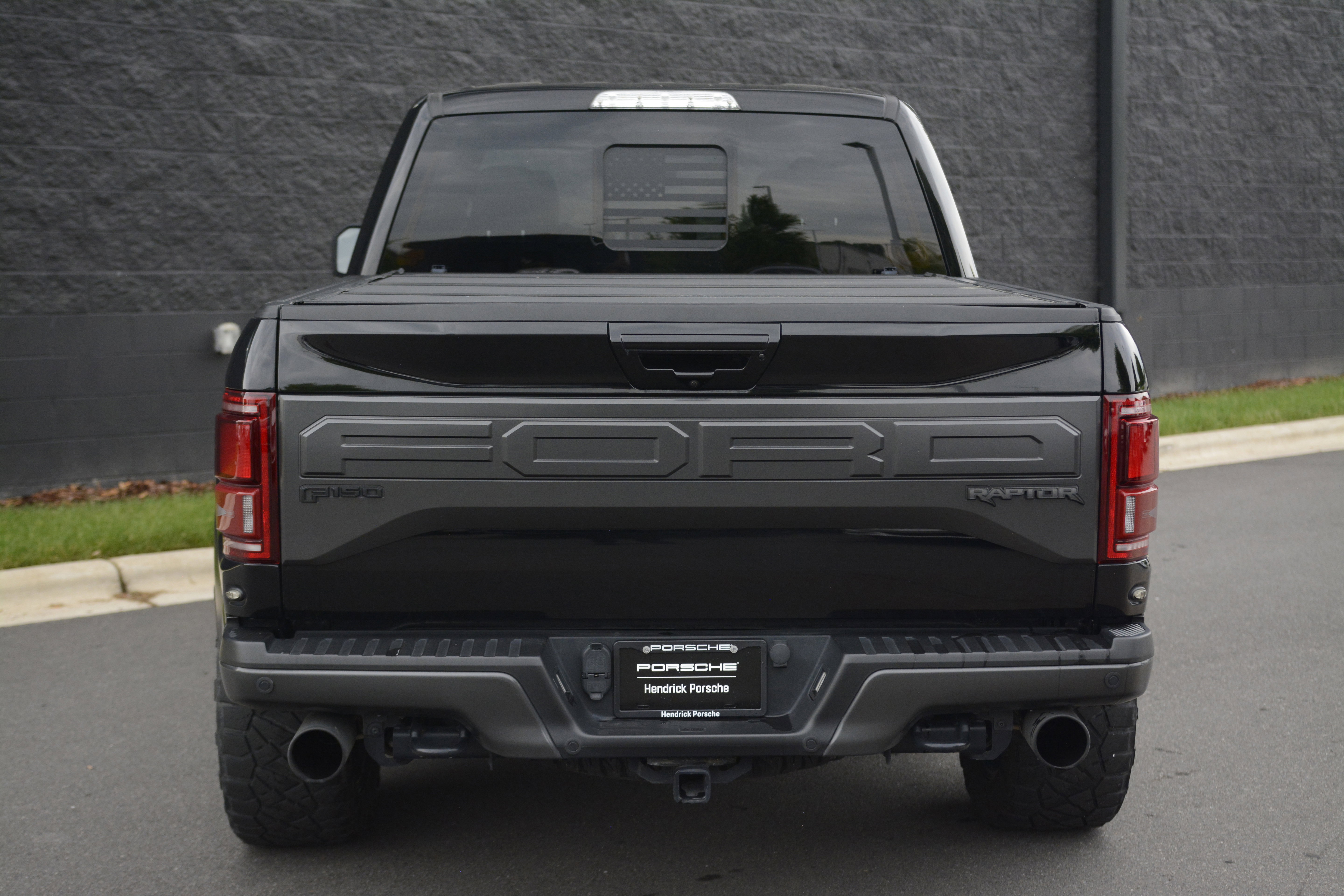Used 2018 Ford F150 Raptor w/ Equipment Group 802A Luxury AWD/4WD image 6