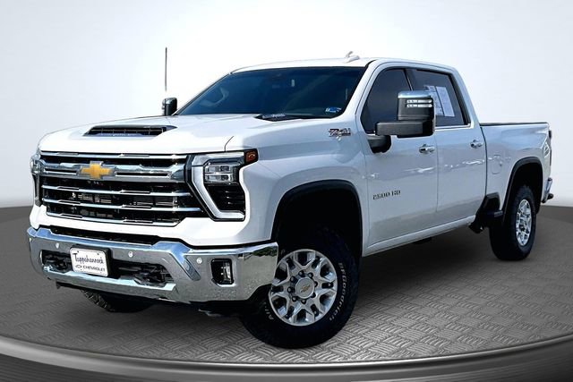 Used 2024 Chevrolet Silverado 2500 LTZ w/ LTZ Plus Package AWD/4WD image 1