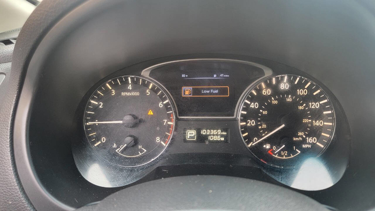Used 2015 Nissan Altima 2.5 S w/ Power Driver Seat Package FWD image 11