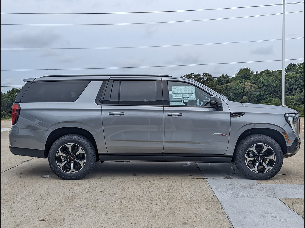 New 2026 GMC Yukon XL AT4 w/ AT4 Premium Plus Package AWD/4WD image 6
