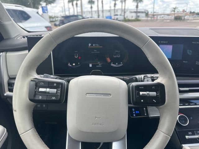 Used 2025 Hyundai Santa Fe SEL FWD image 27