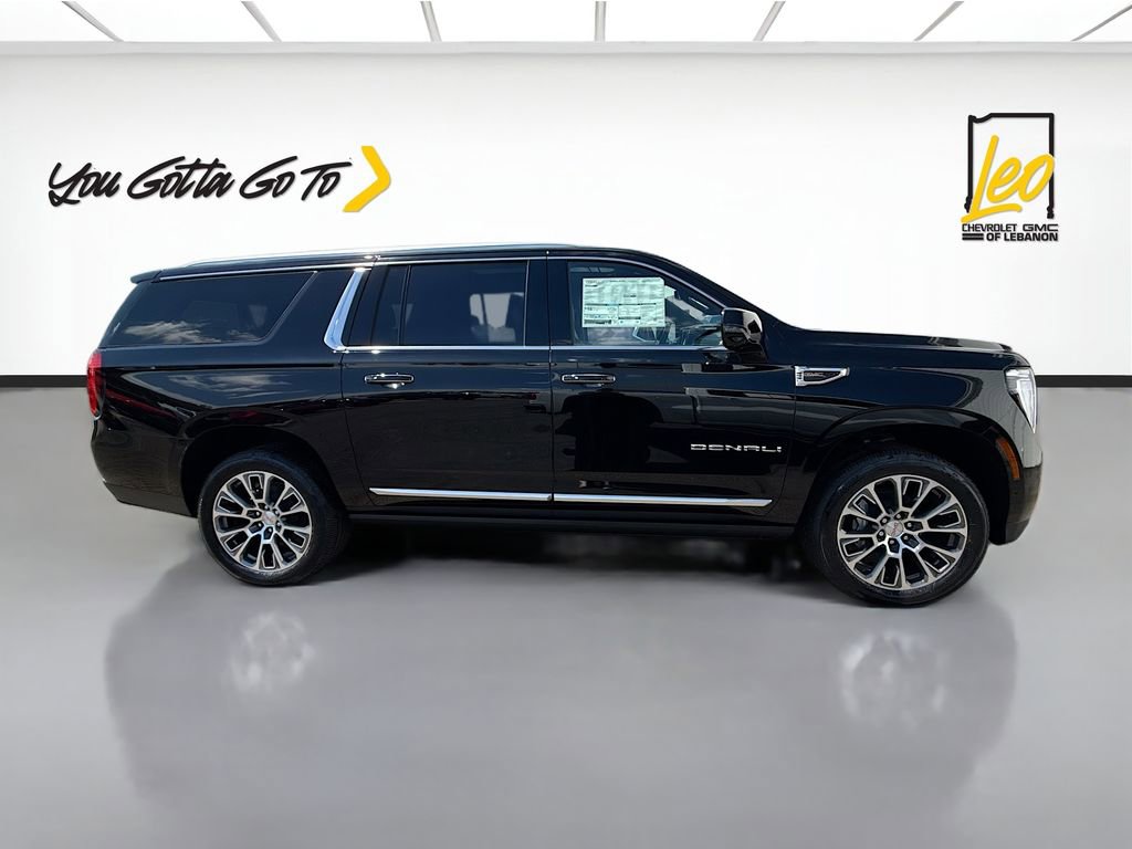 New 2026 GMC Yukon XL Denali w/ Denali Reserve Package image 4