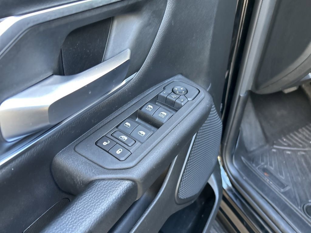 Used 2025 RAM 1500 Big Horn RWD image 43