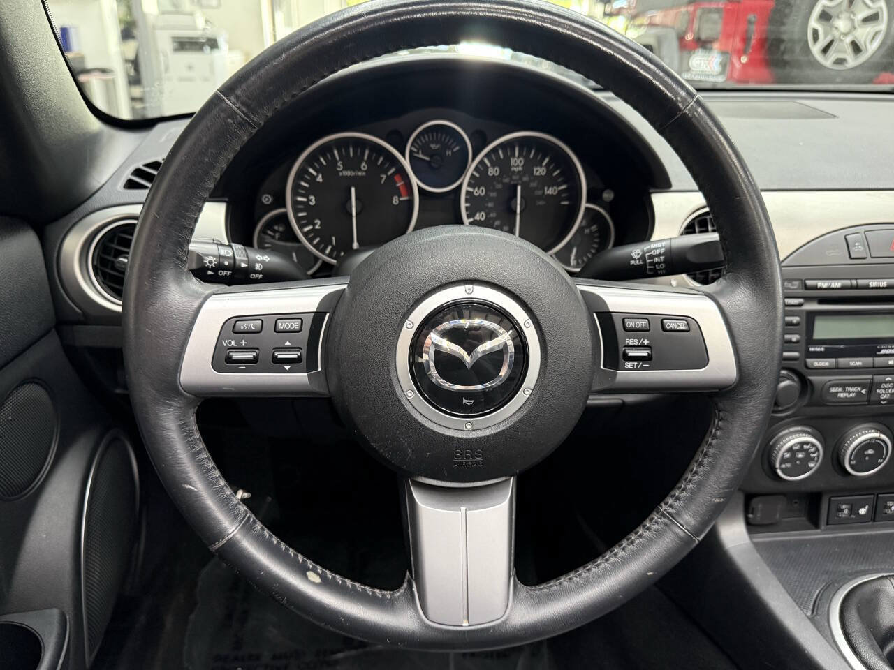 Used 2009 MAZDA MX-5 Miata Grand Touring w/ Premium Pkg RWD image 19