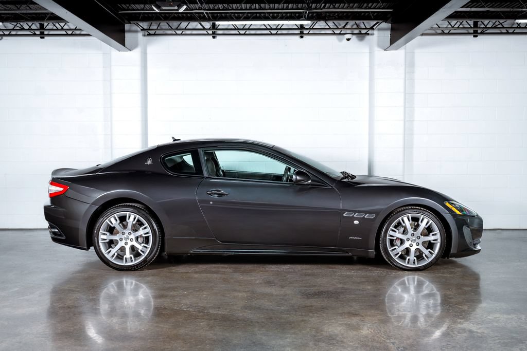 Used 2013 Maserati GranTurismo Sport RWD image 2