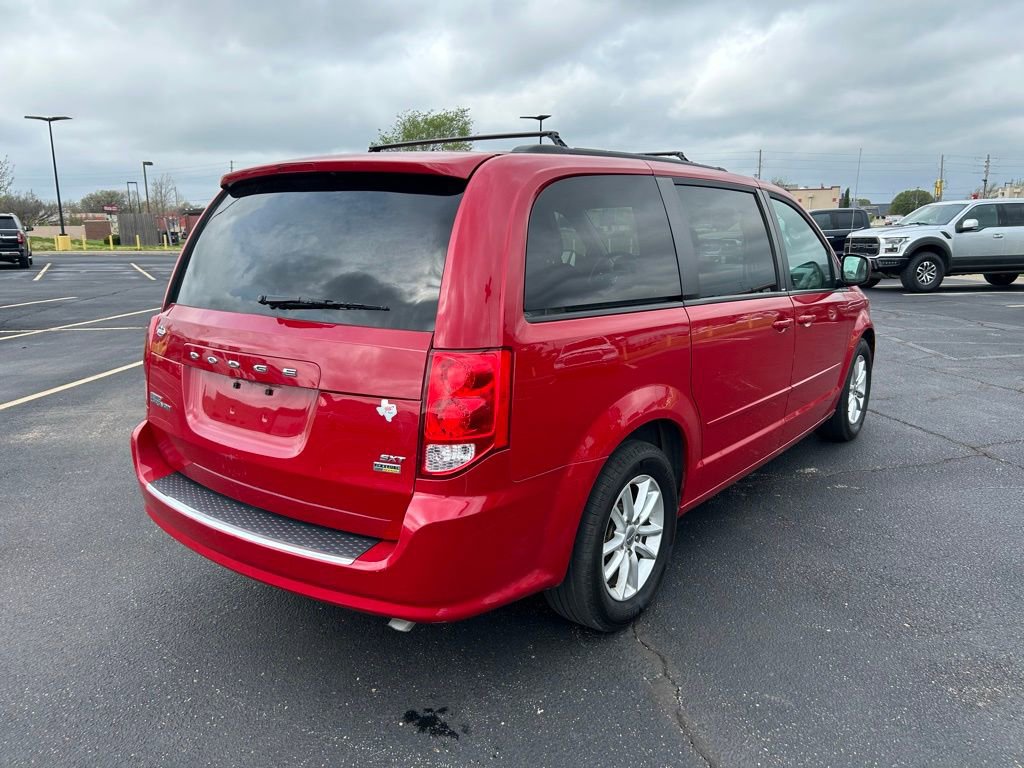 Used 2014 Dodge Grand Caravan SXT image 9