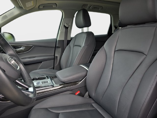 Used 2023 Audi Q7 2.0T Premium Plus AWD/4WD image 19