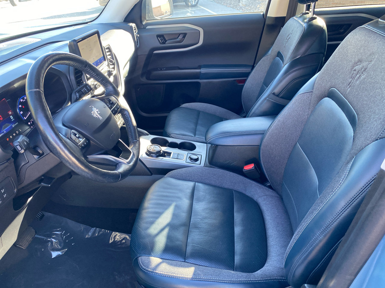 Used 2021 Ford Bronco Sport Outer Banks w/ Outer Banks Package image 10