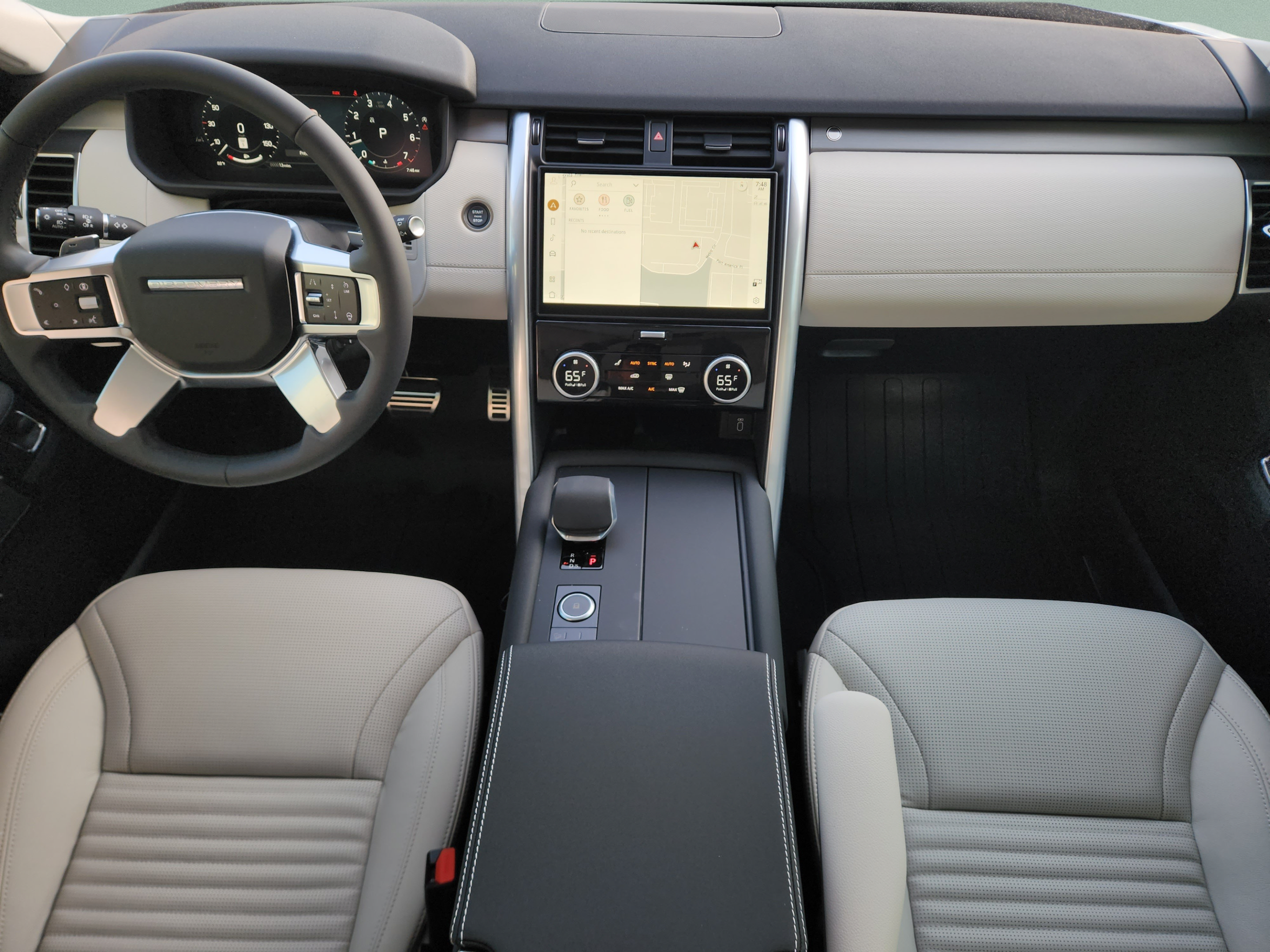 New 2026 Land Rover Discovery Dynamic SE AWD/4WD image 22