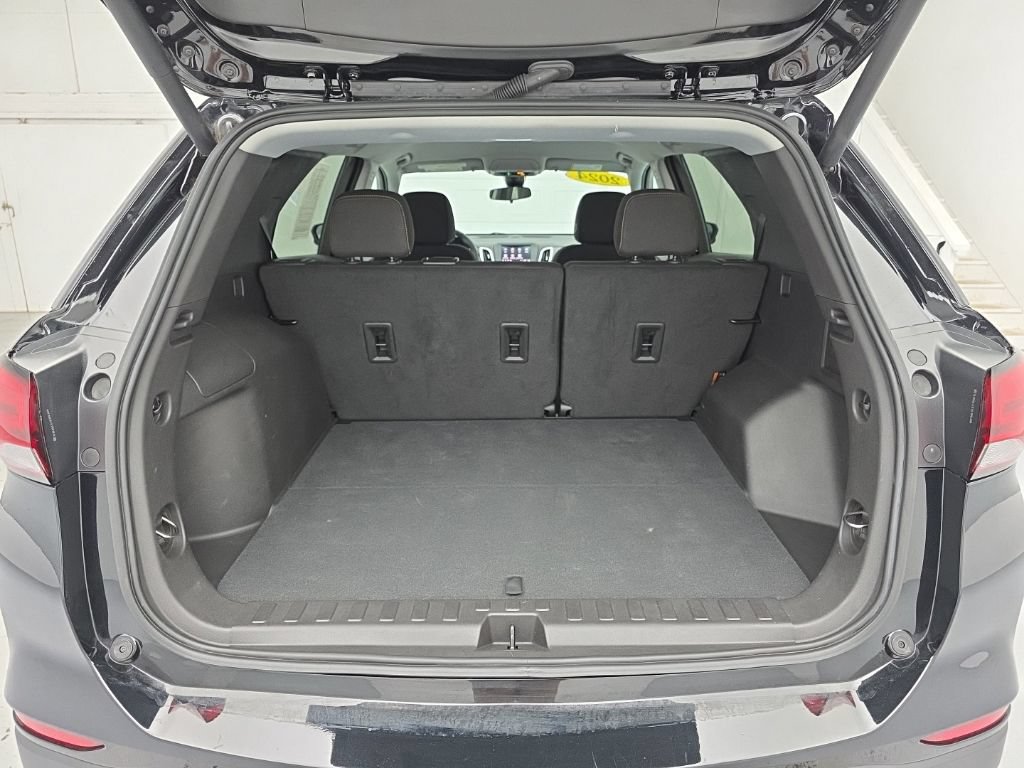 Used 2024 Chevrolet Equinox LT AWD/4WD image 47