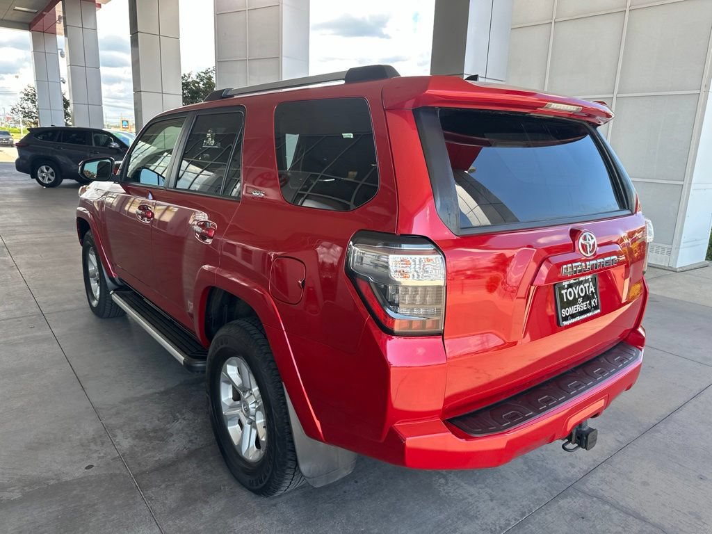 Used 2021 Toyota 4Runner SR5 AWD/4WD image 5