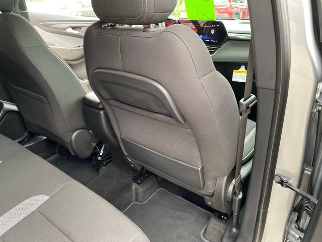 Used 2026 Chevrolet TrailBlazer LT AWD/4WD image 31