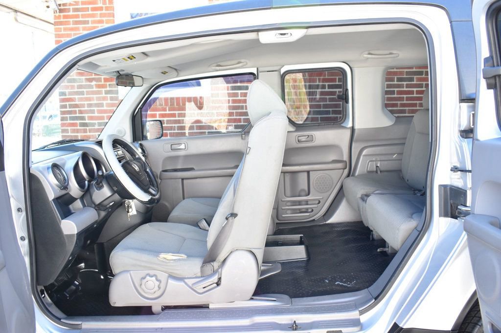 Used 2011 Honda Element LX image 23