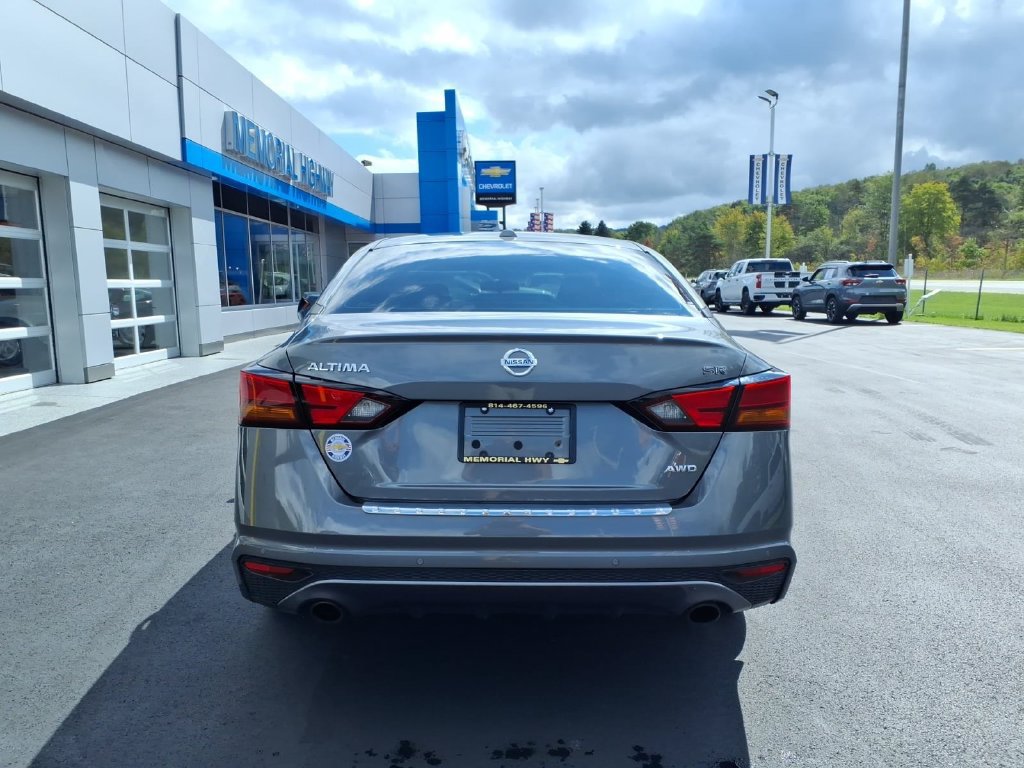 Used 2020 Nissan Altima 2.5 SR AWD/4WD image 6
