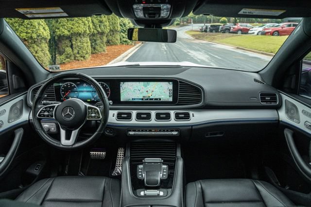 Used 2023 Mercedes-Benz GLS 450 4MATIC w/ AMG Line Exterior image 26