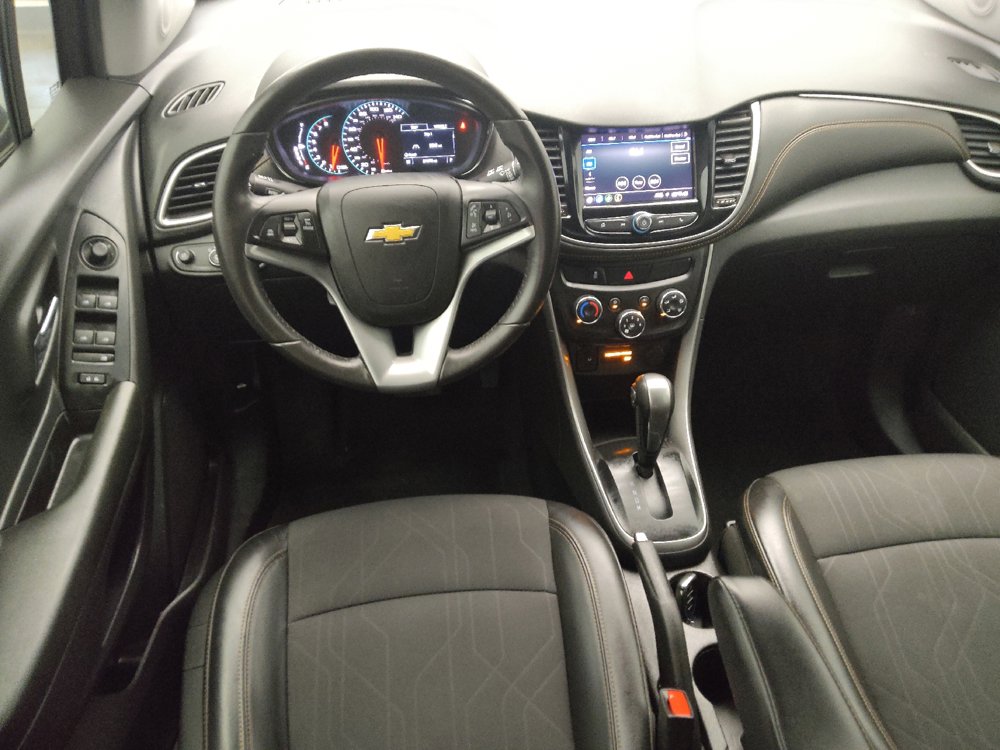 Used 2021 Chevrolet Trax LT w/ Sport Edition FWD image 22