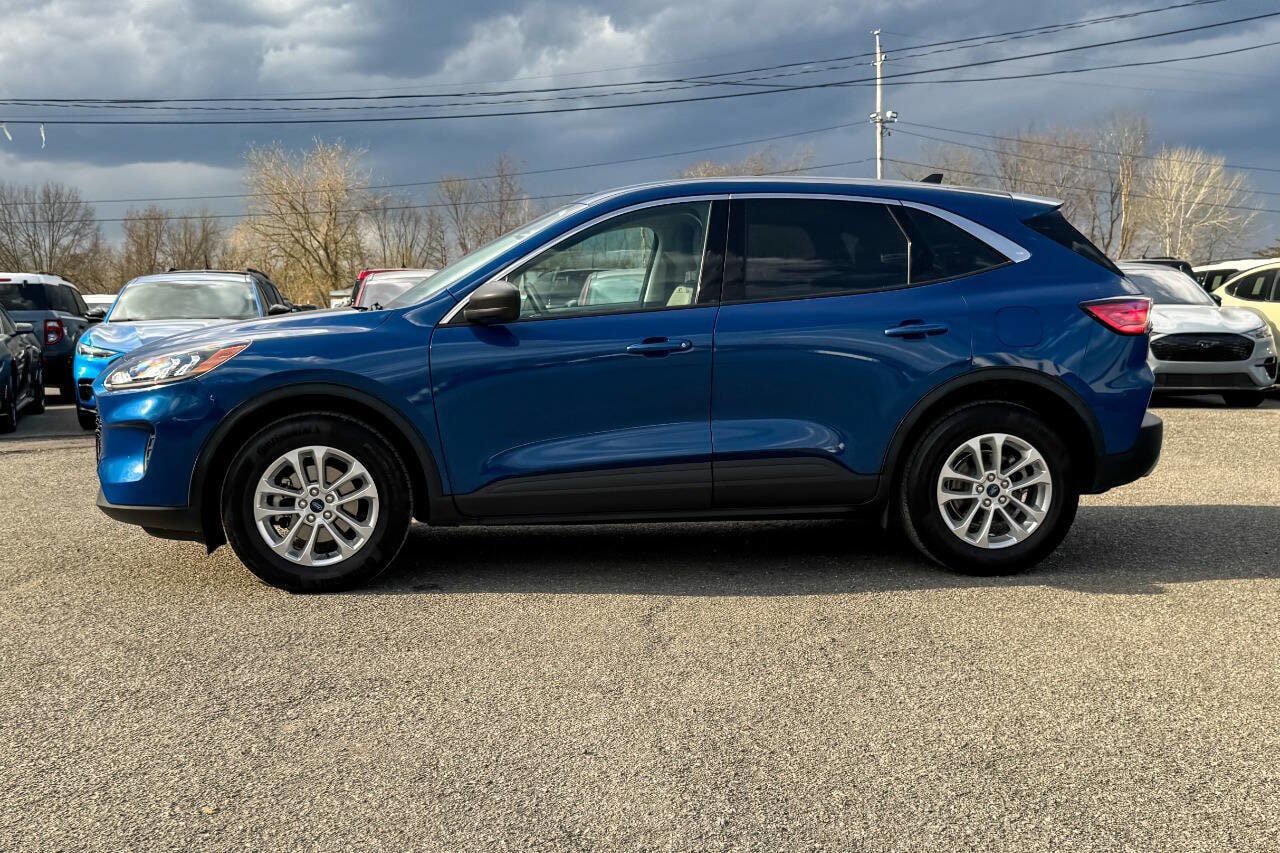 Used 2022 Ford Escape SE w/ Convenience Package AWD/4WD image 6