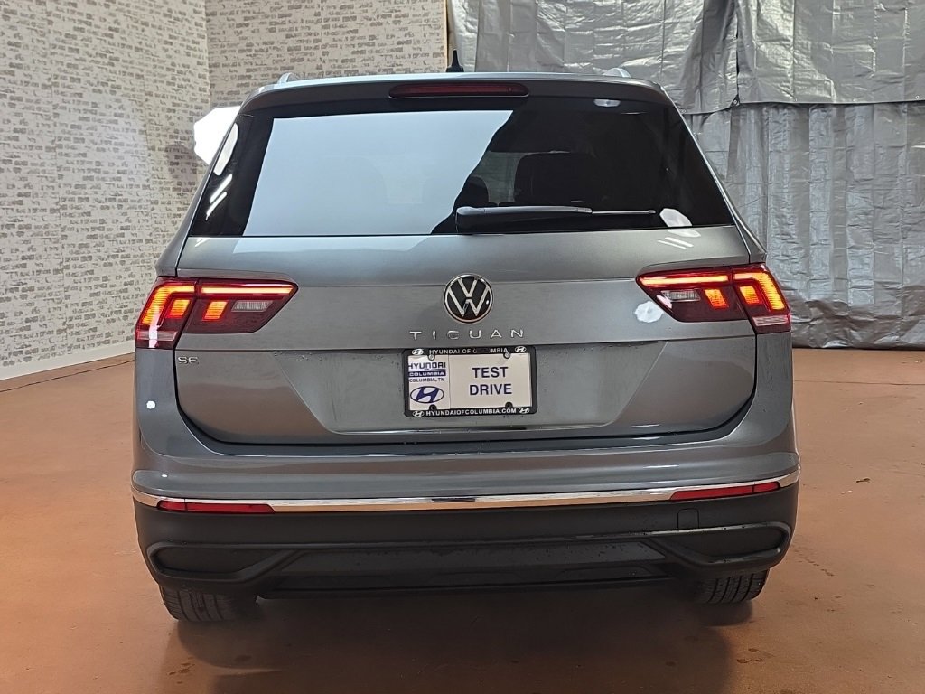 Used 2023 Volkswagen Tiguan SE image 8