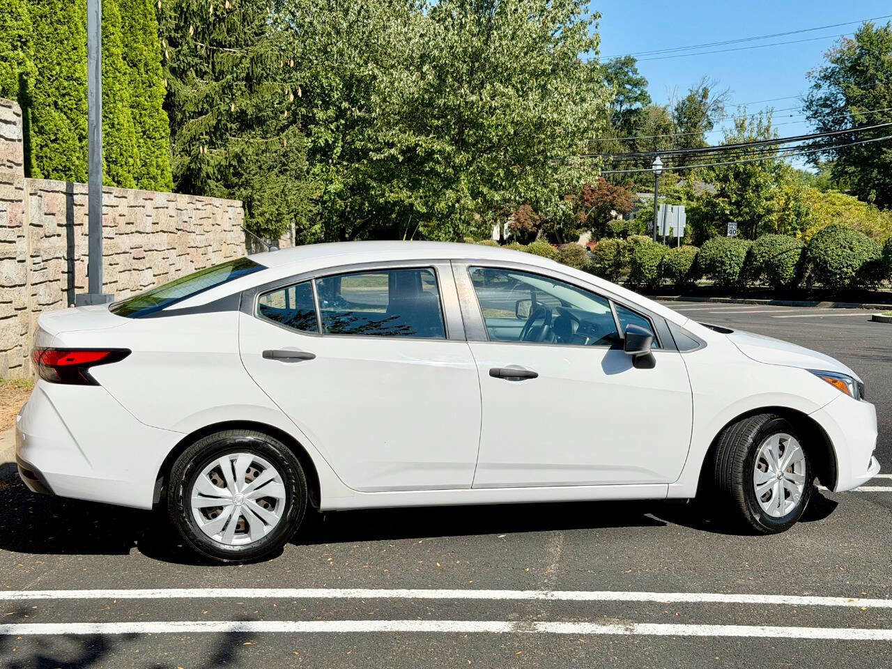Used 2020 Nissan Versa S image 5