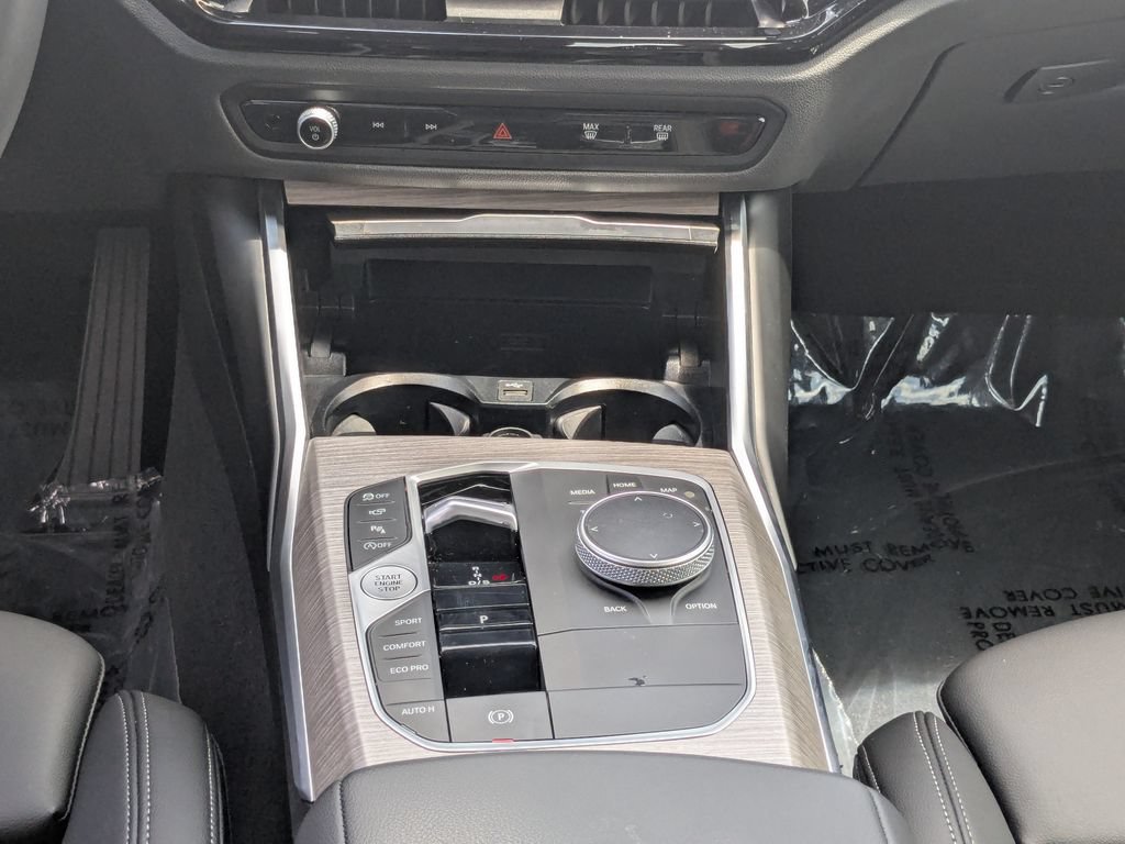 Used 2025 BMW 330i Sedan RWD image 6