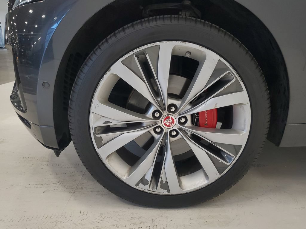 Used 2019 Jaguar F-PACE S AWD/4WD image 5