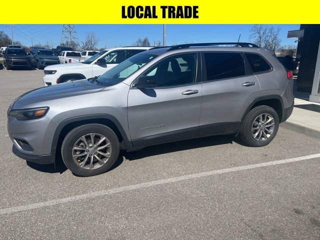 Used 2022 Jeep Cherokee Latitude Lux image 3