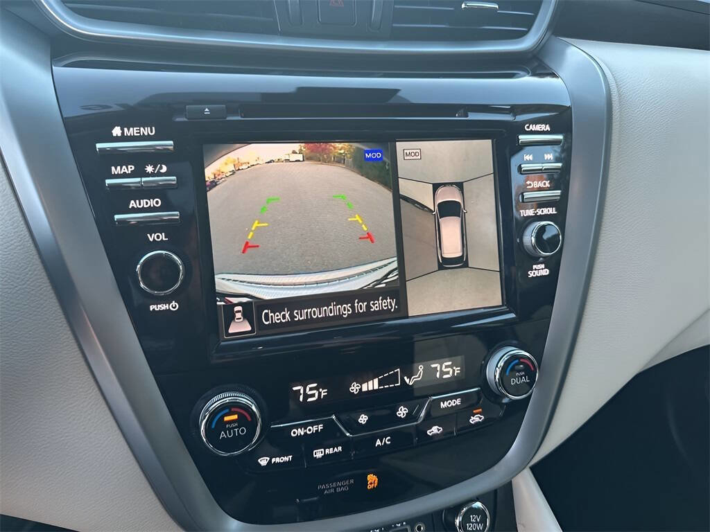 Used 2024 Nissan Murano Platinum w/ Cargo Package image 32