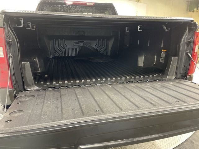 Used 2023 Chevrolet Silverado 1500 LT image 25