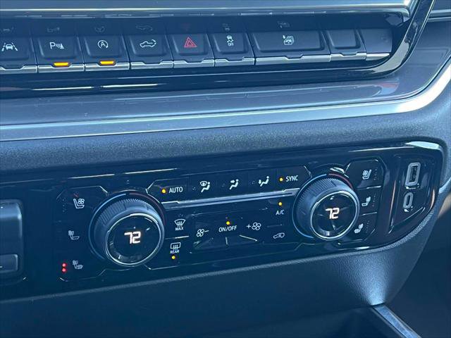 Used 2023 Chevrolet Silverado 1500 High Country image 29
