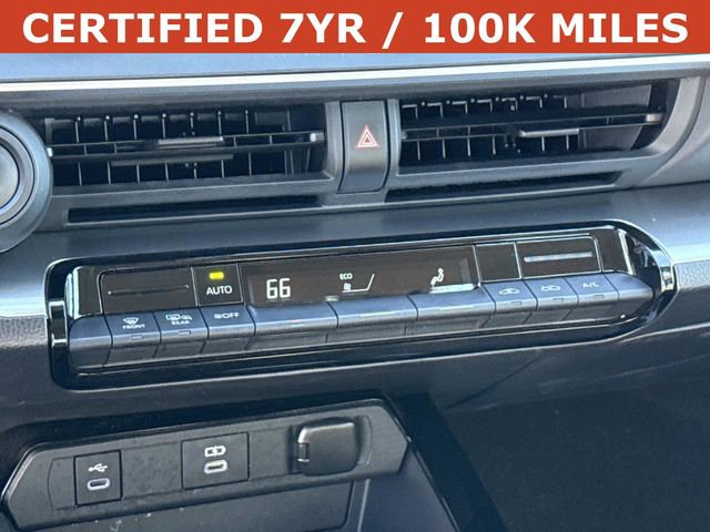 Used 2024 Toyota Prius LE image 21