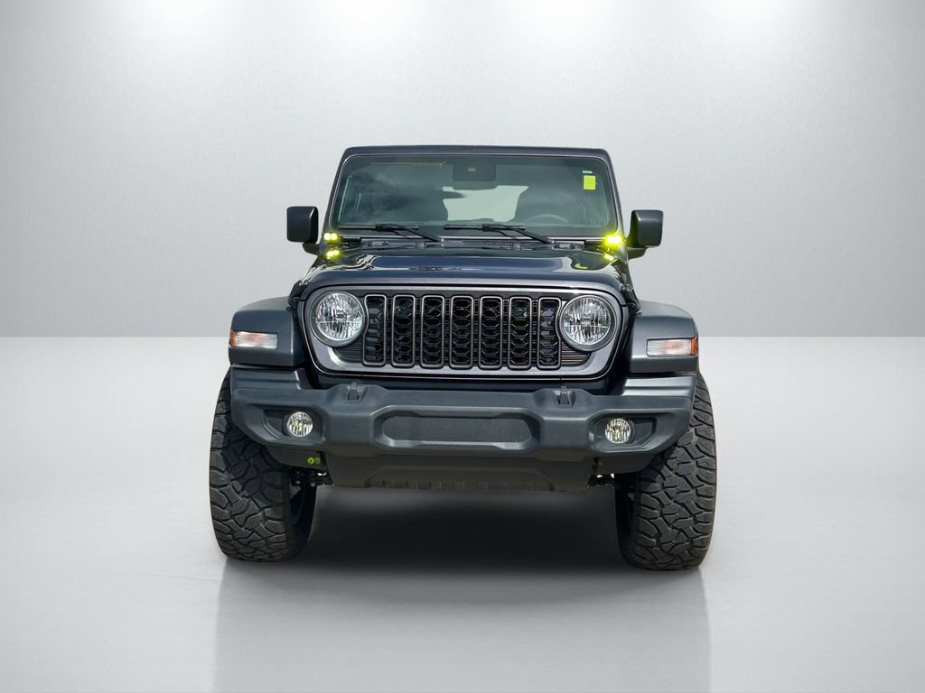Used 2024 Jeep Wrangler Unlimited Sport AWD/4WD image 2