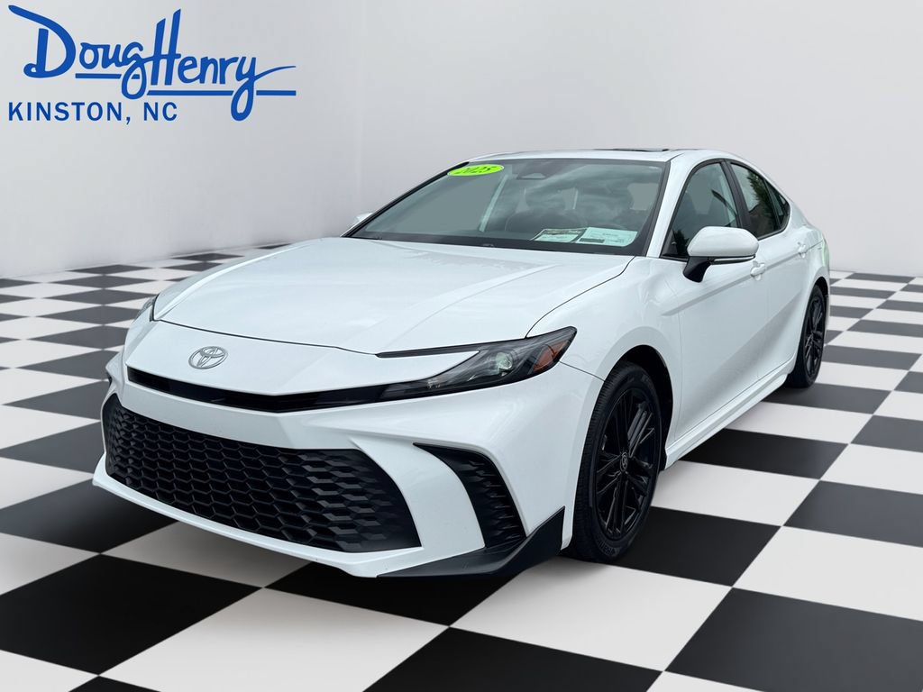Used 2025 Toyota Camry SE w/ Multimedia Upgrade Package FWD image 1