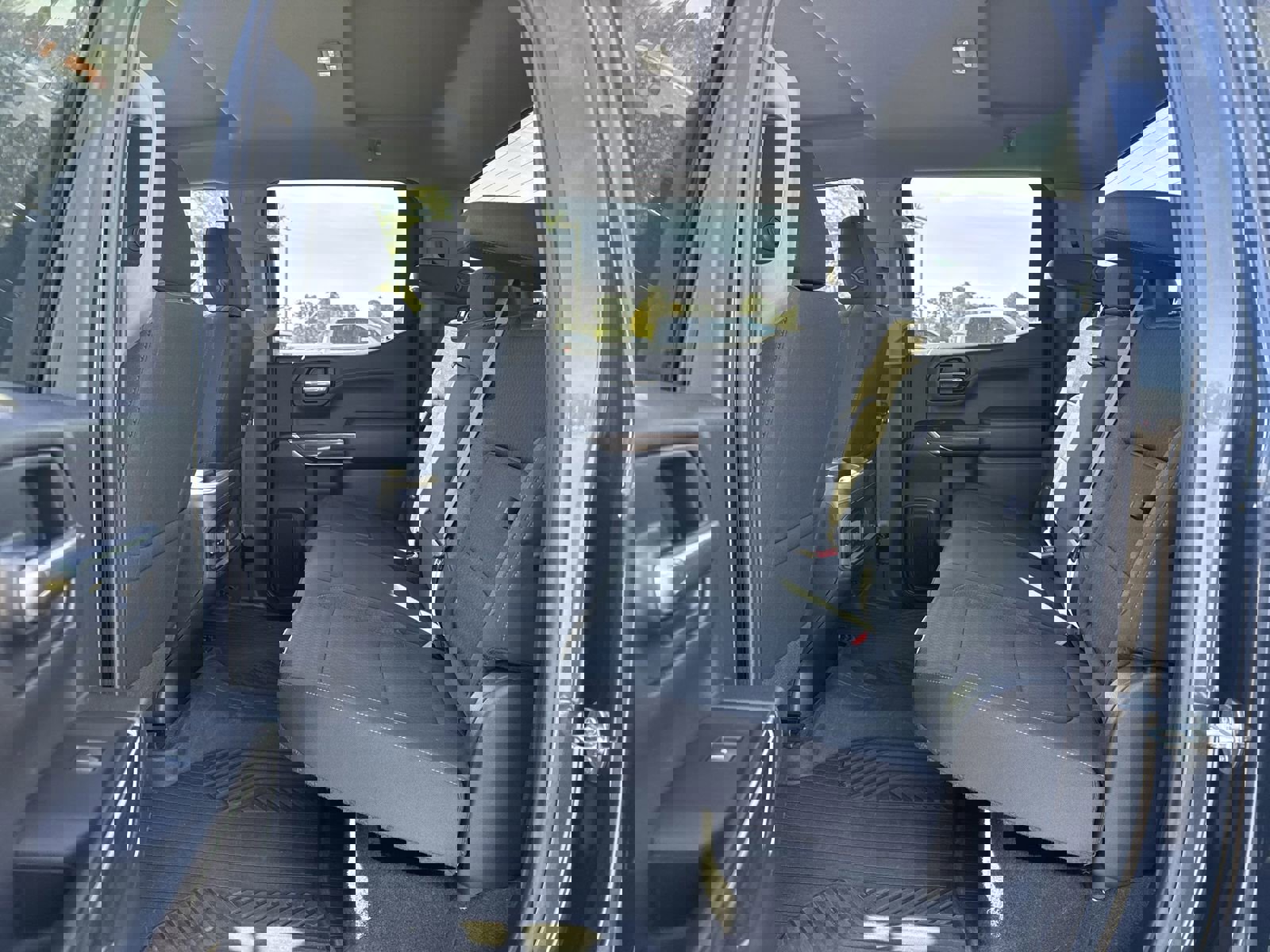 Used 2022 Chevrolet Silverado 1500 RST image 30