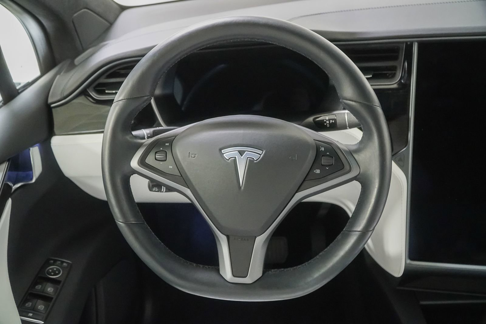 Used 2021 Tesla Model X Long Range image 27