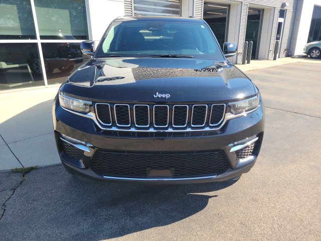 Used 2023 Jeep Grand Cherokee Limited AWD/4WD image 8