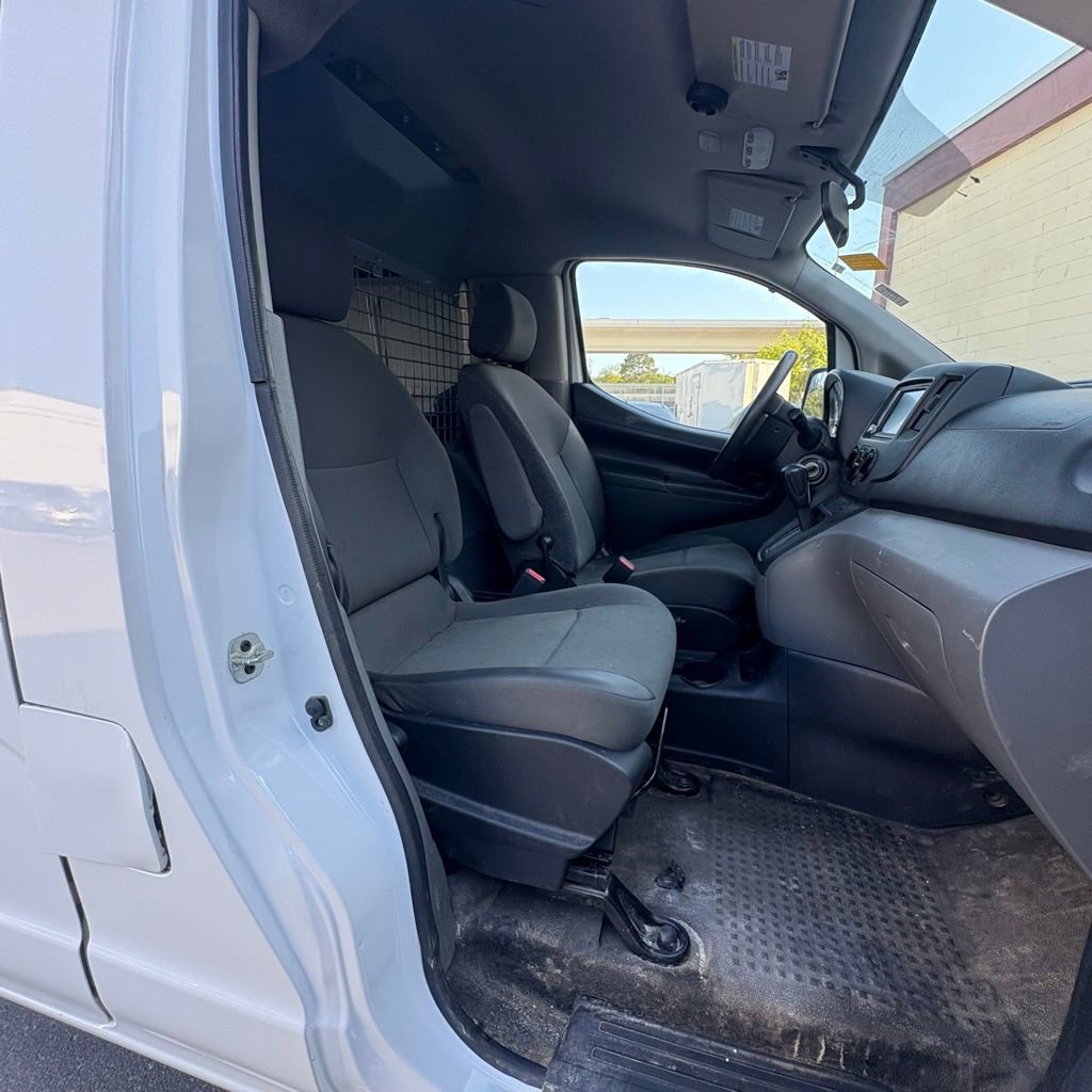 Used 2020 Nissan NV200 S w/ Back Door Glass Package image 16