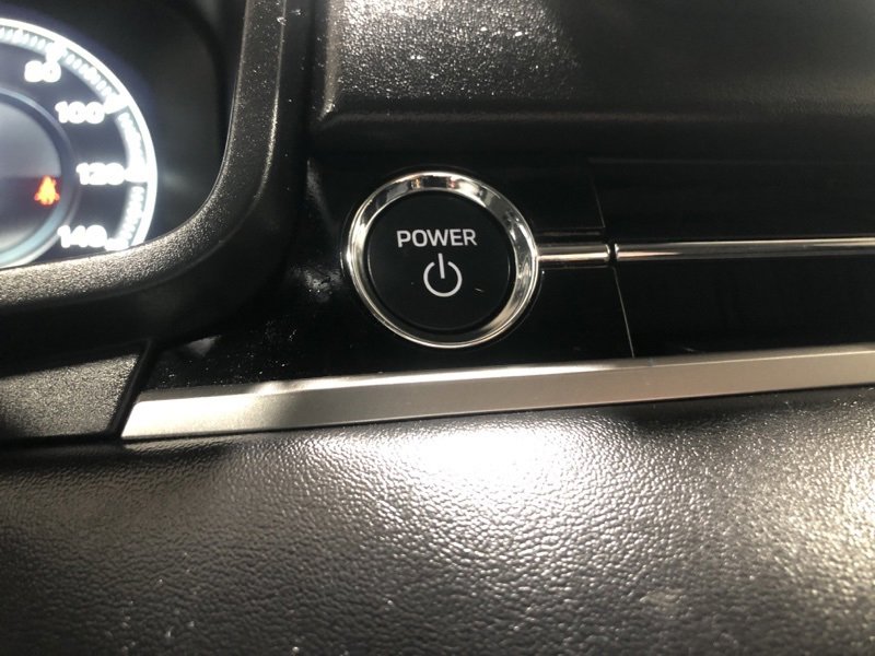 Used 2024 Mitsubishi Outlander SE image 28