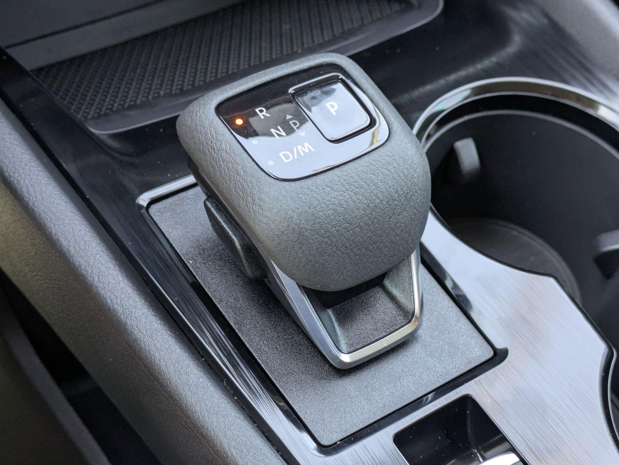 Certified 2026 Nissan Rogue SV image 24