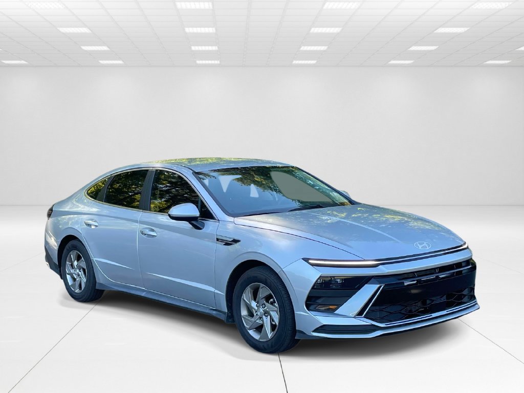 Used 2025 Hyundai Sonata SE